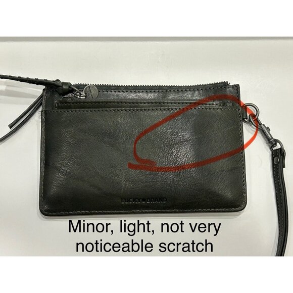 Lucky Brand Wristlet w/ Credit Card Holder Insert  7 1/4 x 4 3/4 inches PREOWNED - Picture 13 of 16
